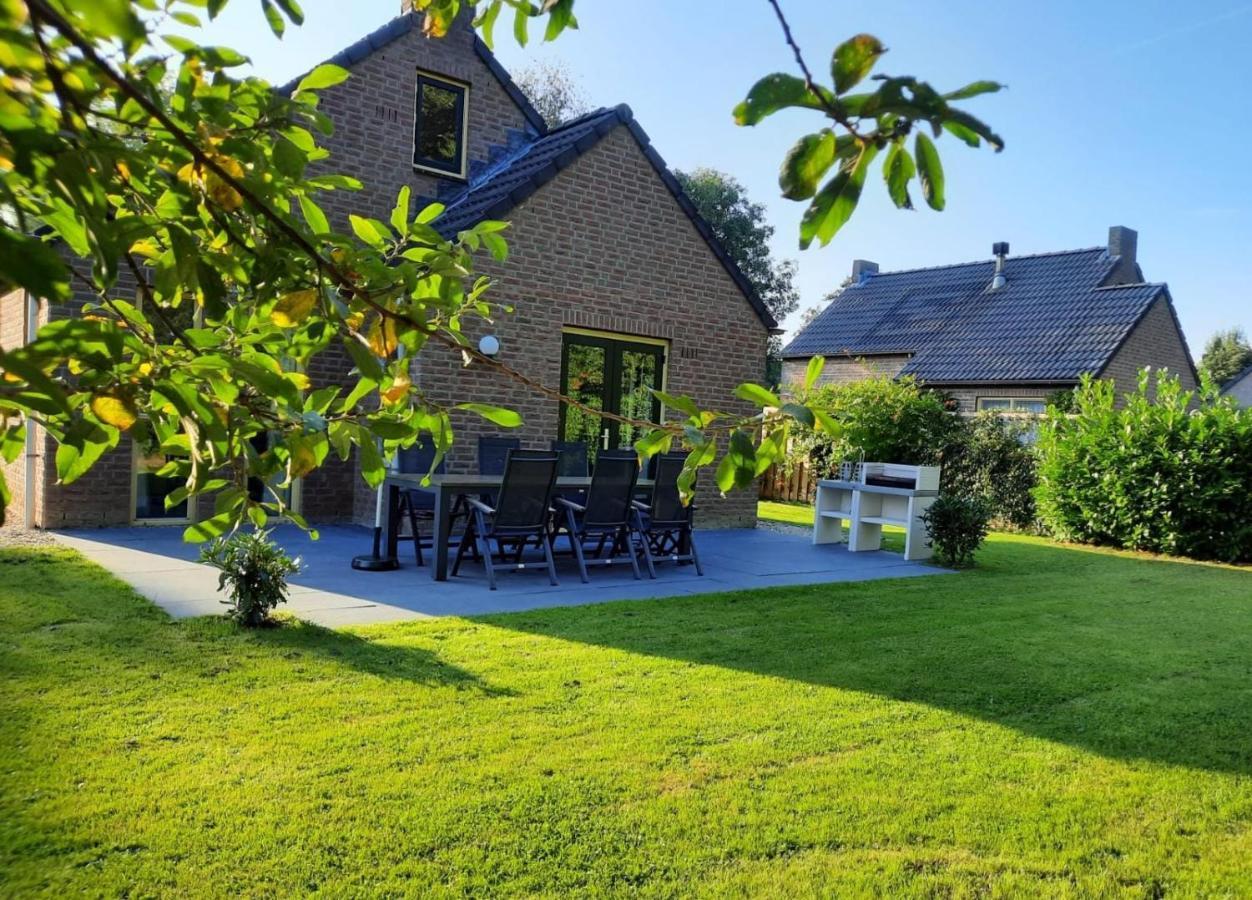 Heerlijke Vakantiewoning Ewijk Villa Bagian luar foto